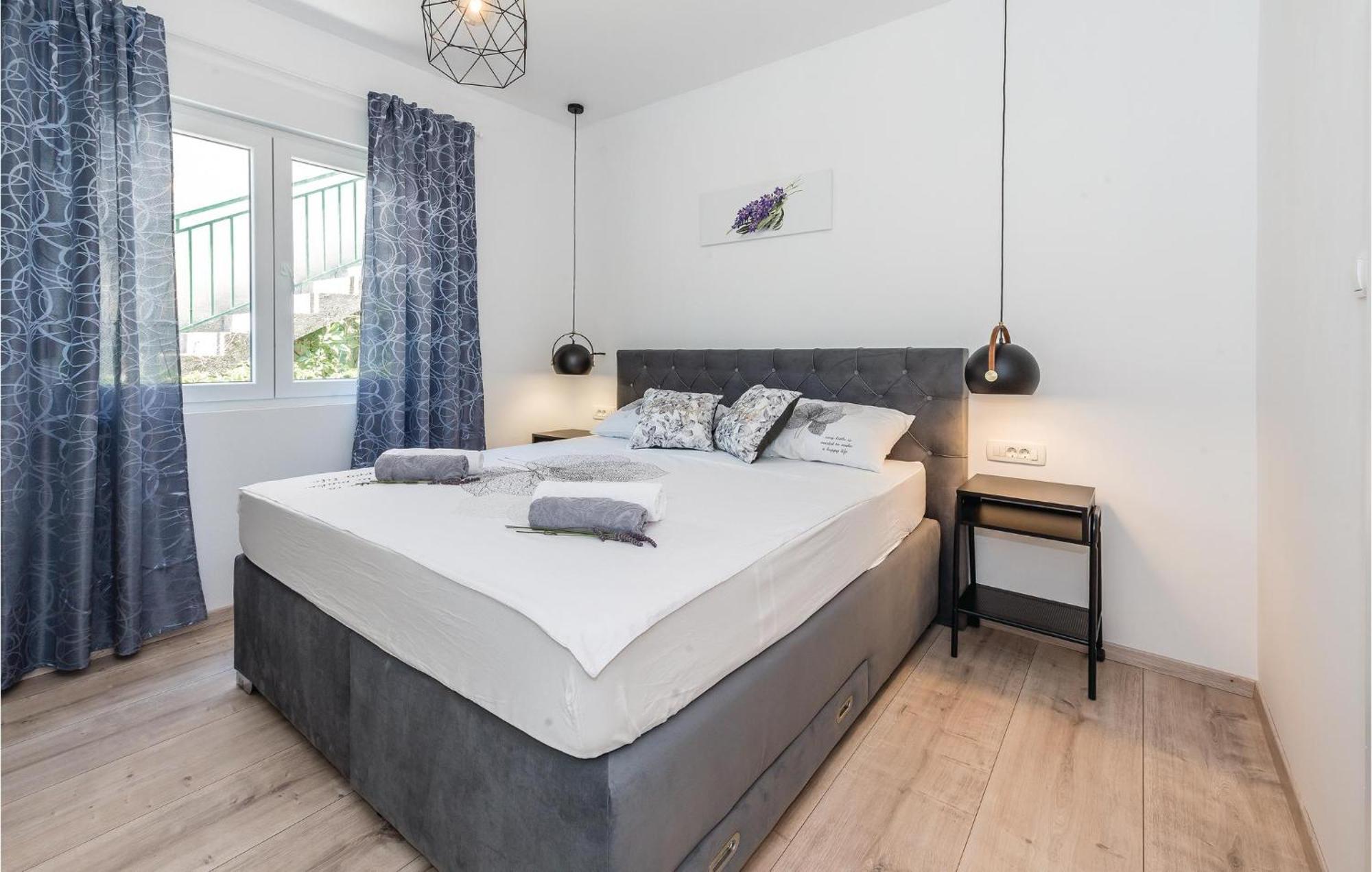 Lovely Home In Betina With Wifi Extérieur photo