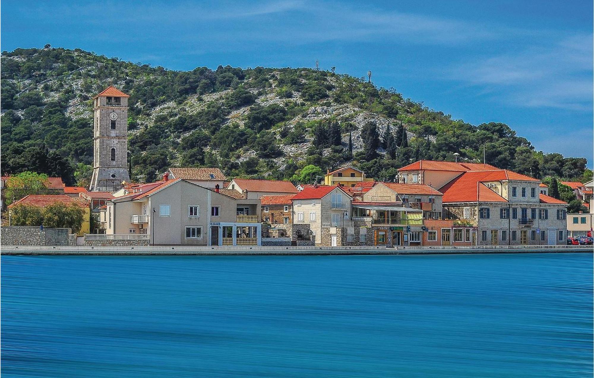 Lovely Home In Betina With Wifi Extérieur photo
