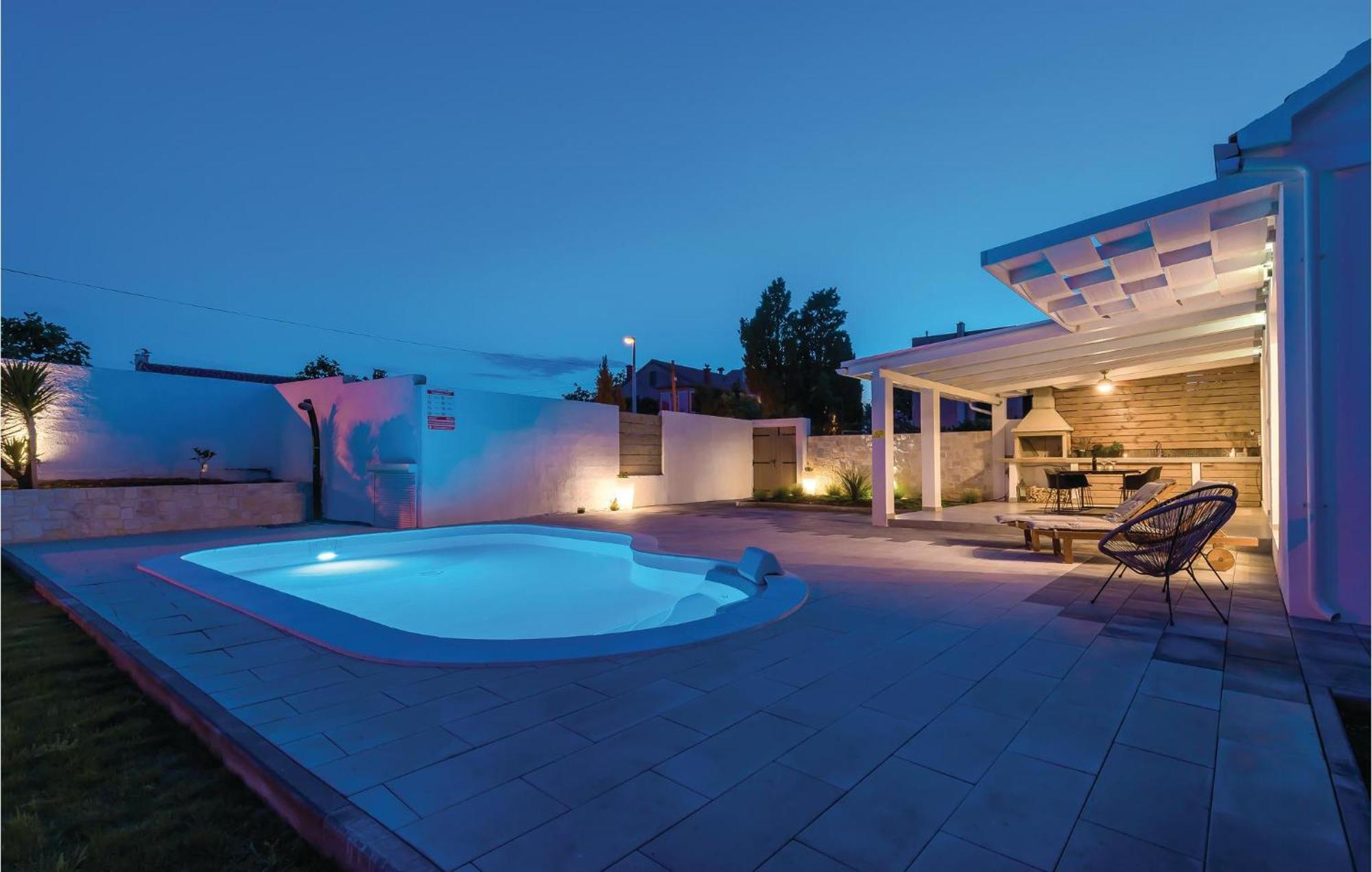 Lovely Home In Betina With Wifi Extérieur photo